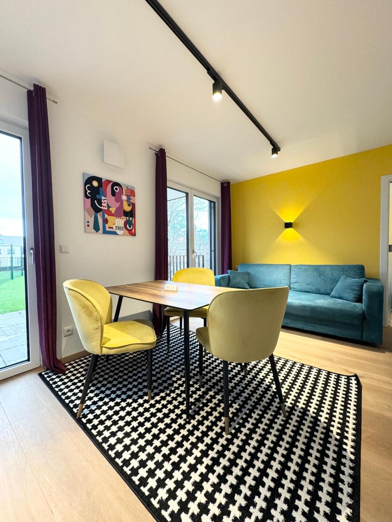 וינה Wohnung Mit Terrasse + Parkplatz מראה חיצוני תמונה