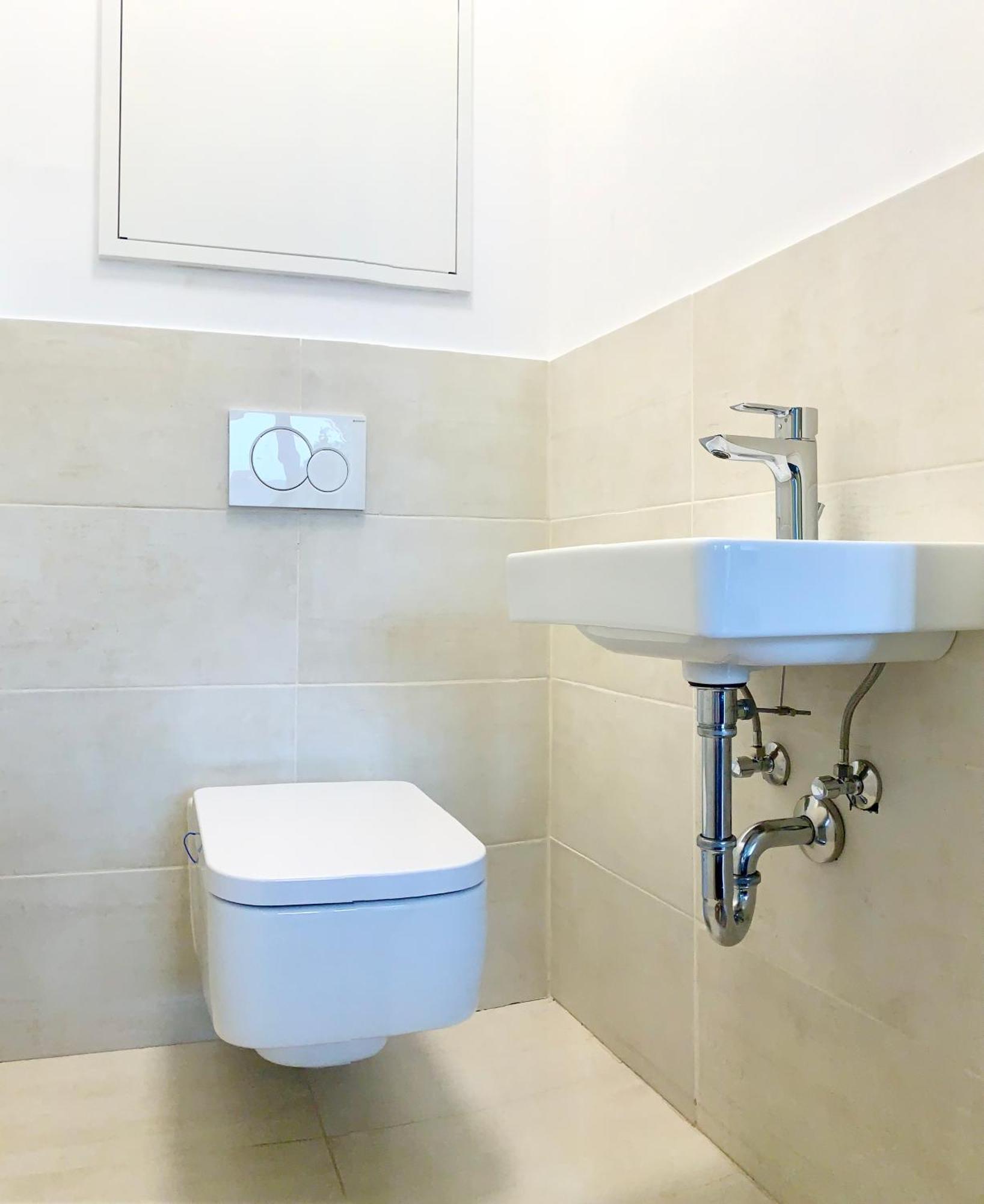 וינה Wohnung Mit Terrasse + Parkplatz מראה חיצוני תמונה